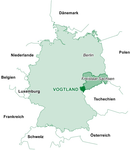 Bild vergrößern: Deutschlandkarte mit den Nachbarlndern, in der der Freistaat Sachsen und der Vogtlandkreis markiert sind.