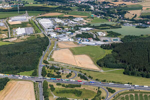 Bild vergrößern: Luftbild Industriegebiet Autobahnanschlussstelle Reichenbach